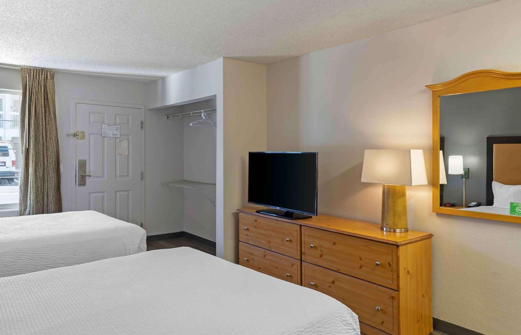 Extended Stay America Select Suites - Denver - Cherry Creek Exterior photo