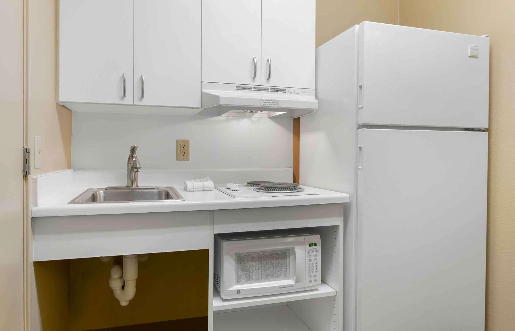 Extended Stay America Select Suites - Denver - Cherry Creek Exterior photo